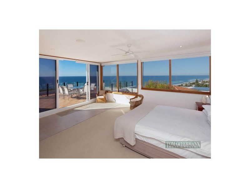 27 McAnally Dr, Sunshine Beach QLD 4567