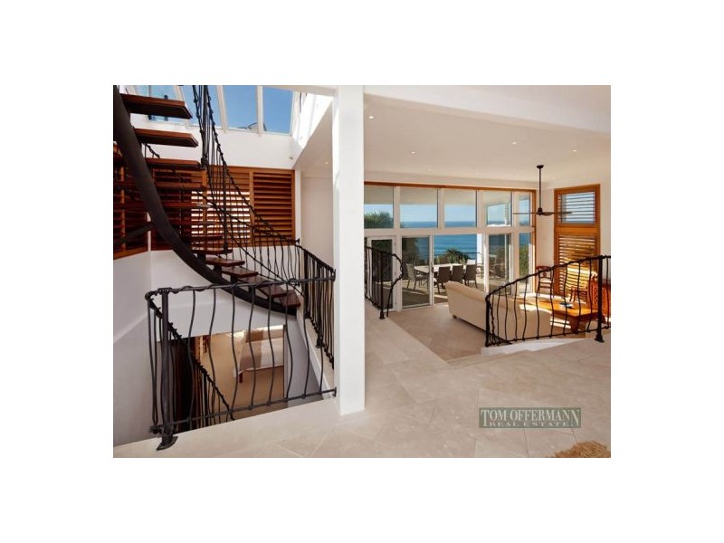 27 McAnally Dr, Sunshine Beach QLD 4567
