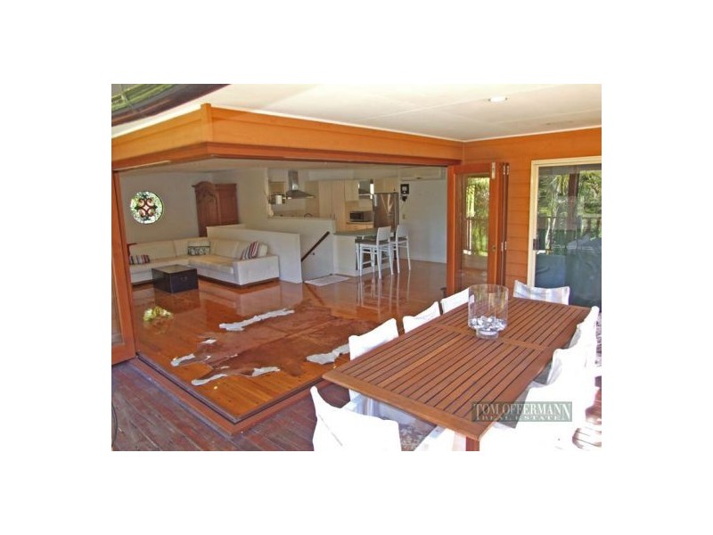 25 Rainbow Crescent, Sunrise Beach QLD 4567