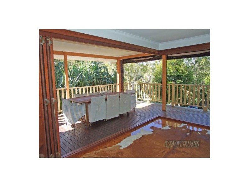 25 Rainbow Crescent, Sunrise Beach QLD 4567