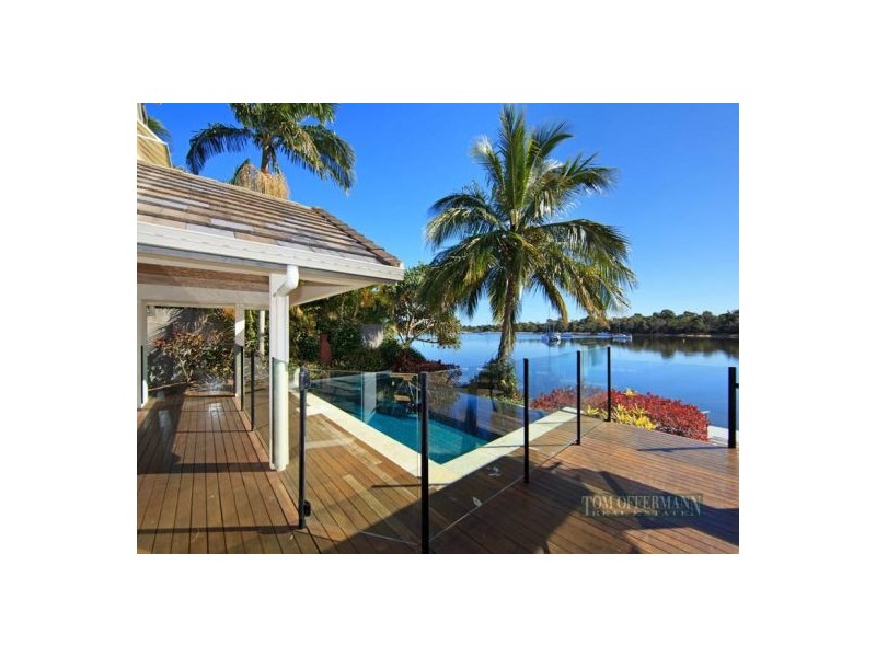 22 Noosa Parade, Noosa Heads QLD 4567
