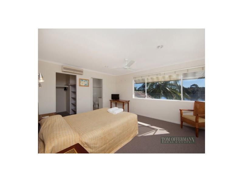 22 Noosa Parade, Noosa Heads QLD 4567