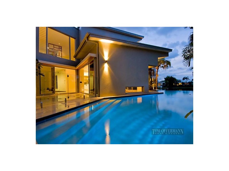 16 Seahorse Place, Noosa Waters QLD 4566