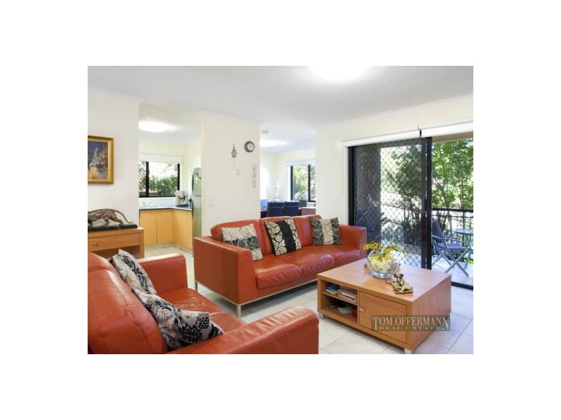 6/15 Beacon Court, Sunrise Beach QLD 4567