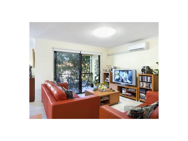 6/15 Beacon Court, Sunrise Beach QLD 4567