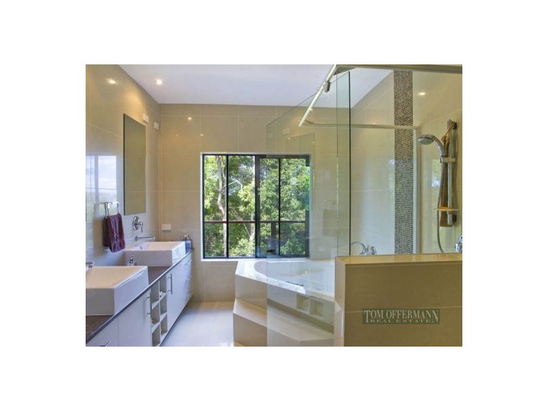 343 Sunrise Rd, Doonan QLD 4562