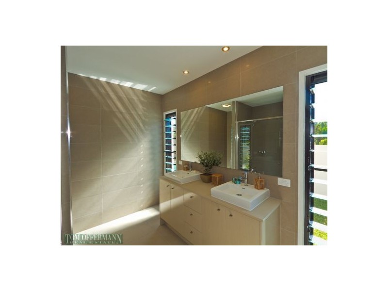 4 Limosa Circuit, Noosaville QLD 4566