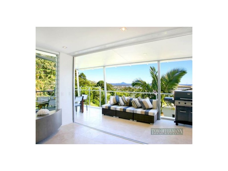 2/80 Upper Hastings St, Little Cove QLD 4567