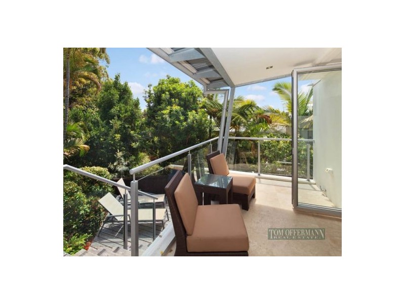 2/80 Upper Hastings St, Little Cove QLD 4567