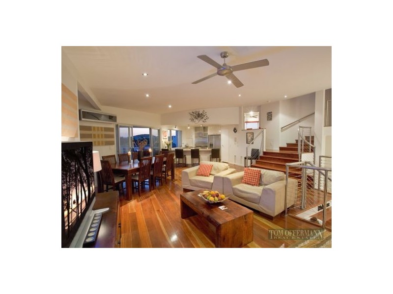 77 Orient Dr, Sunrise Beach QLD 4567