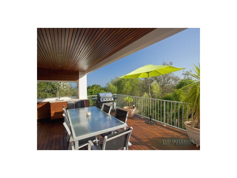 77 Orient Dr, Sunrise Beach QLD 4567