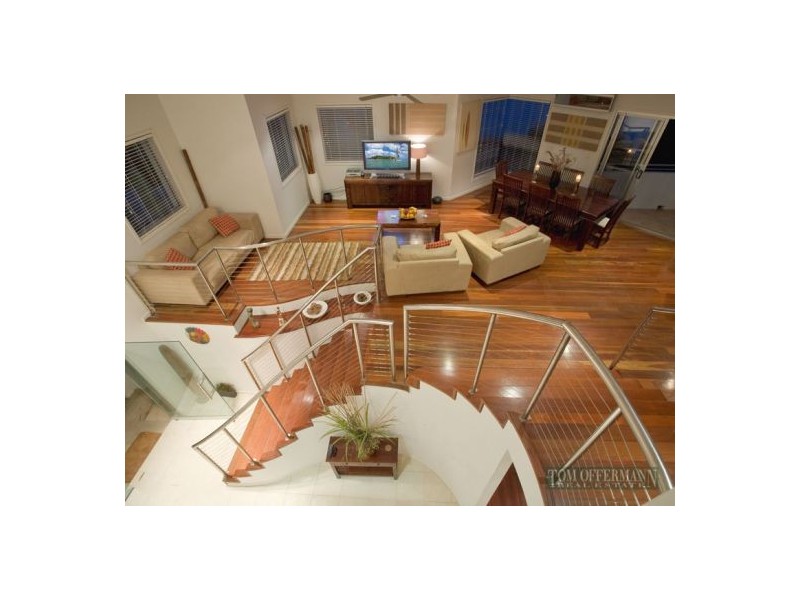 77 Orient Dr, Sunrise Beach QLD 4567