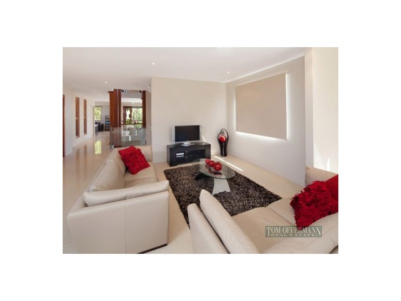 6 Howard St, Noosaville QLD 4566