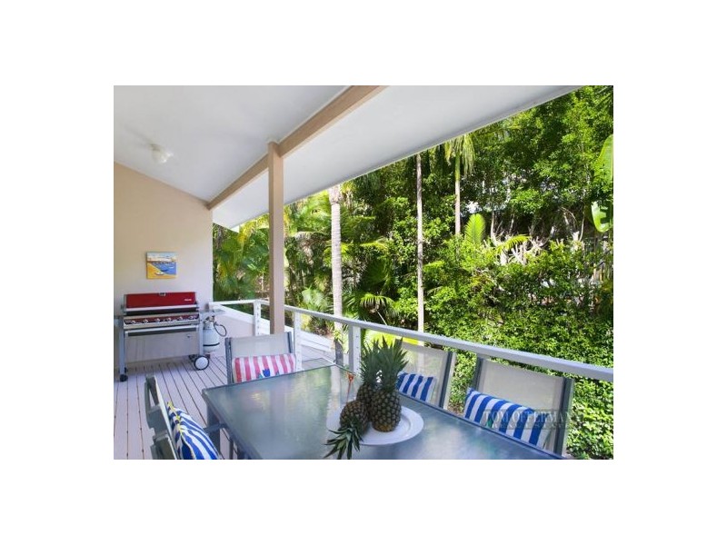 64 Bryan St, Sunshine Beach QLD 4567