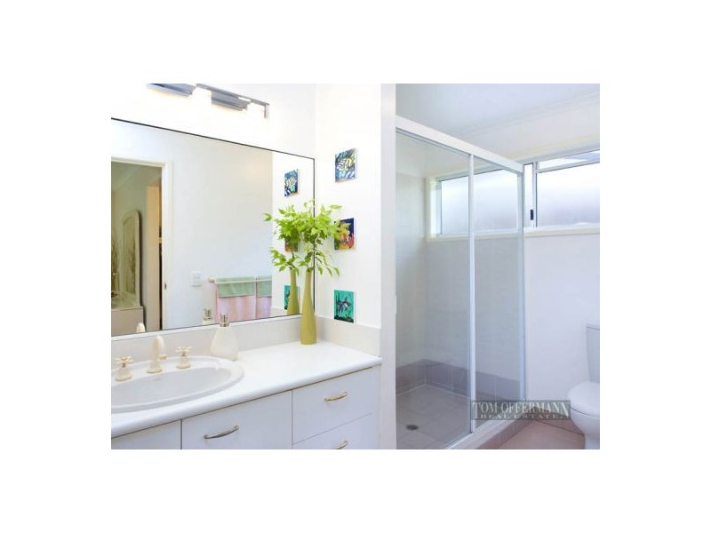 64 Bryan St, Sunshine Beach QLD 4567