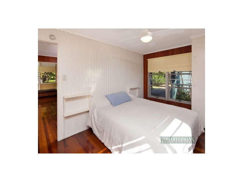 32 Lakeview Drive, Tewantin QLD 4565