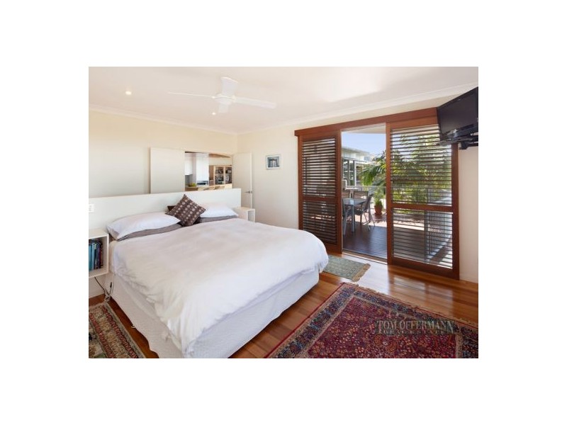 15 Mariners Pl, Sunrise Beach QLD 4567