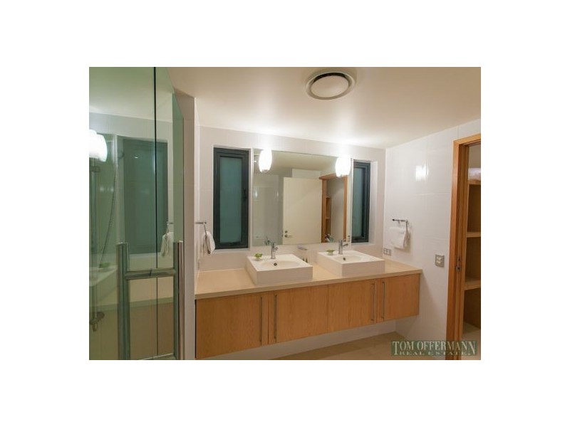 1/23 Hastings St, Noosa Heads QLD 4567