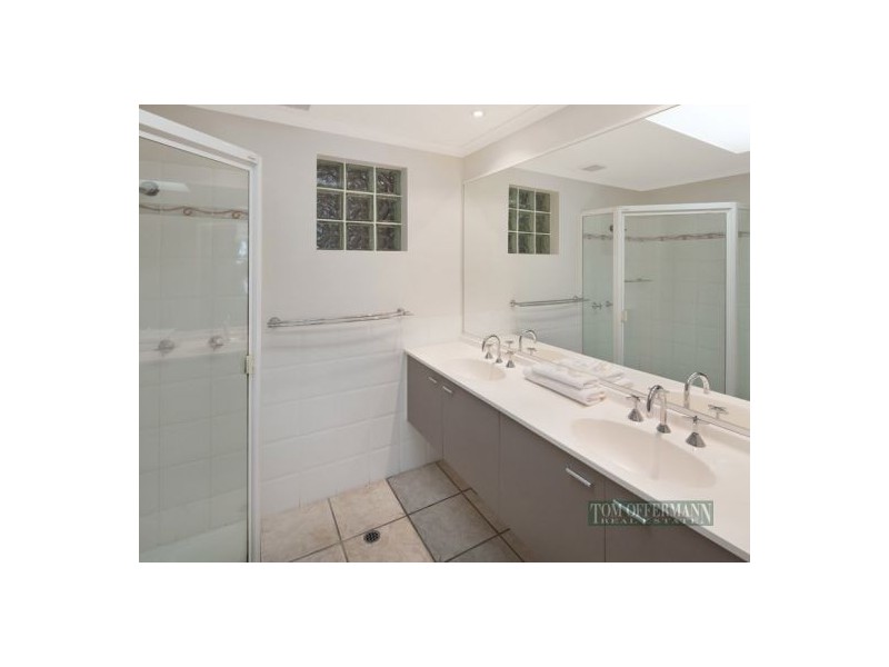 4/273 Gympie Tce, Noosaville QLD 4566