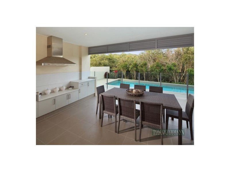 9 Whitehaven Pde, Coolum Beach QLD 4573