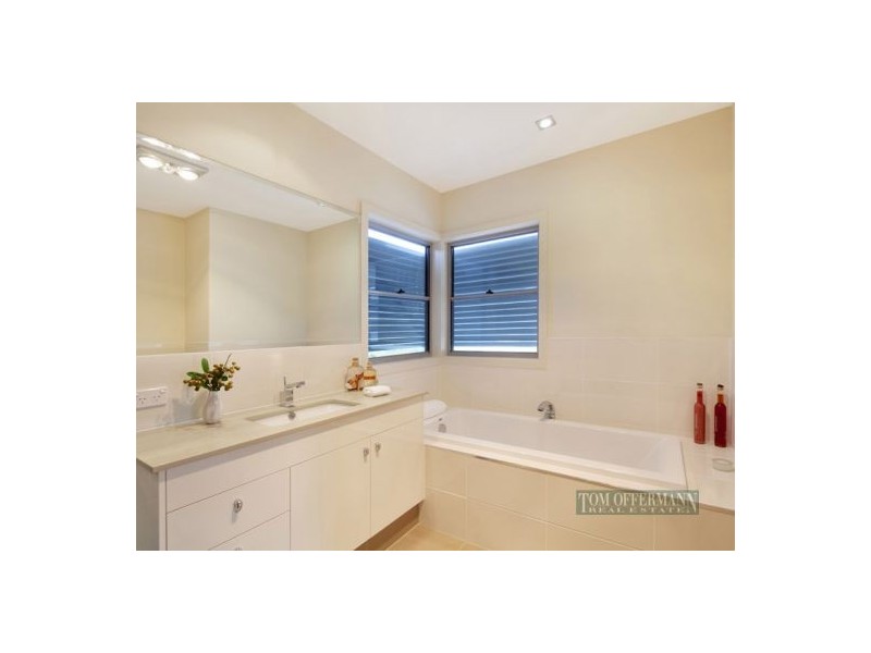 9 Whitehaven Pde, Coolum Beach QLD 4573