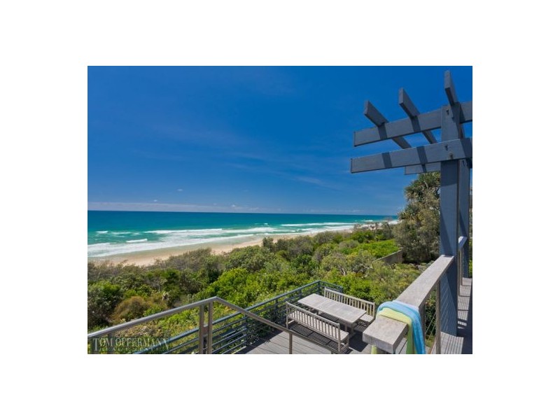 2 Stevens St, Sunshine Beach QLD 4567