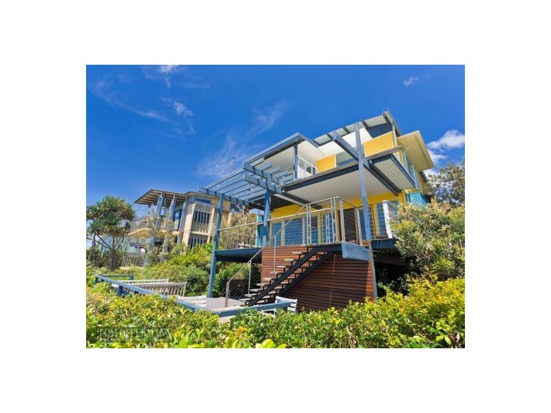 2 Stevens St, Sunshine Beach QLD 4567