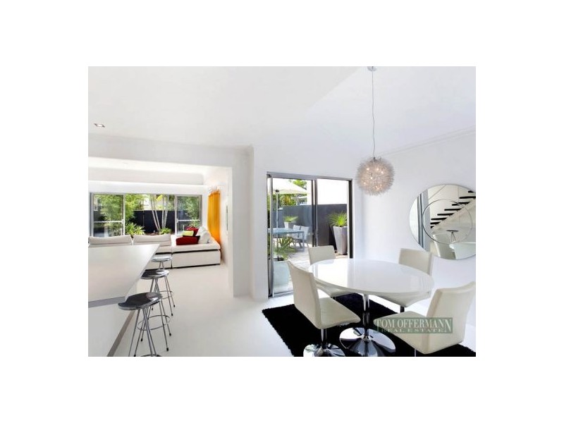6/2 Barbados Ct, Noosaville QLD 4566