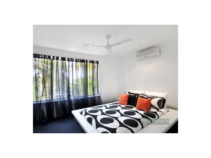 6/2 Barbados Ct, Noosaville QLD 4566