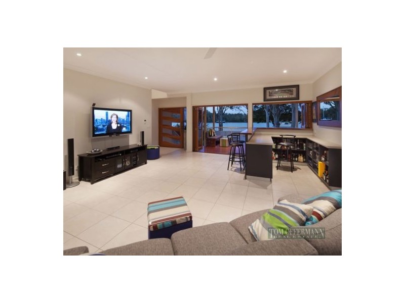 53 Hilton Esplanade, Noosaville QLD 4566