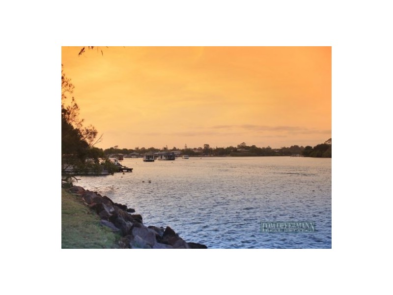 53 Hilton Esplanade, Noosaville QLD 4566