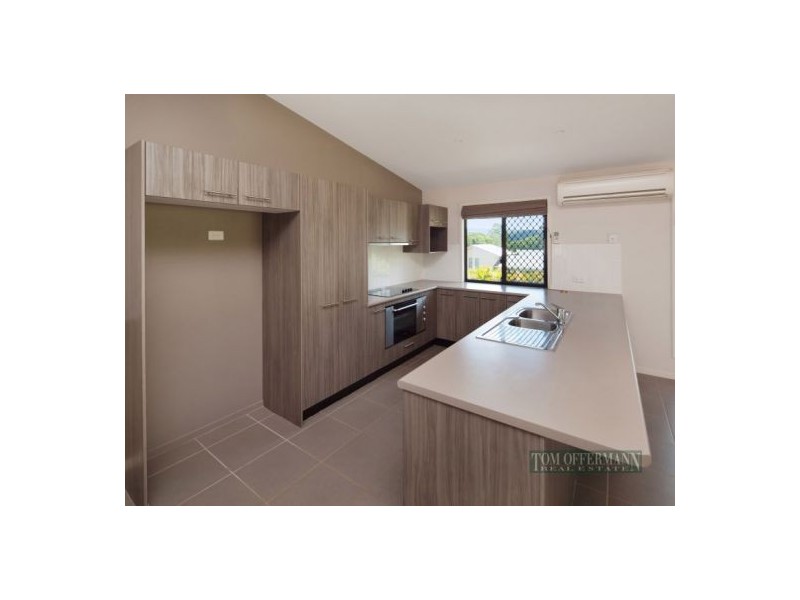 4 Black Myrtle Ct, Woombye QLD 4559