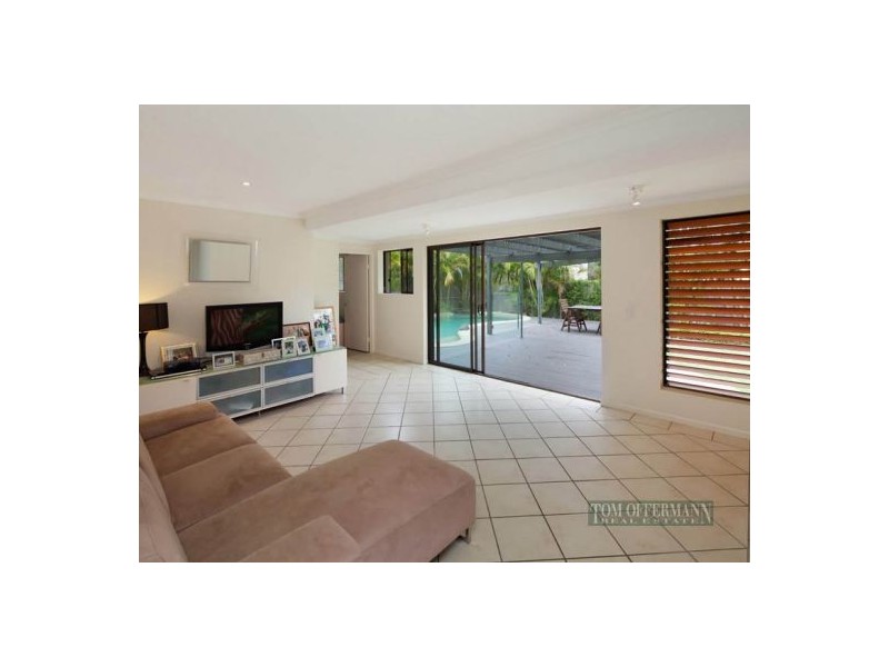 15 Oceania Cres, Sunshine Beach QLD 4567