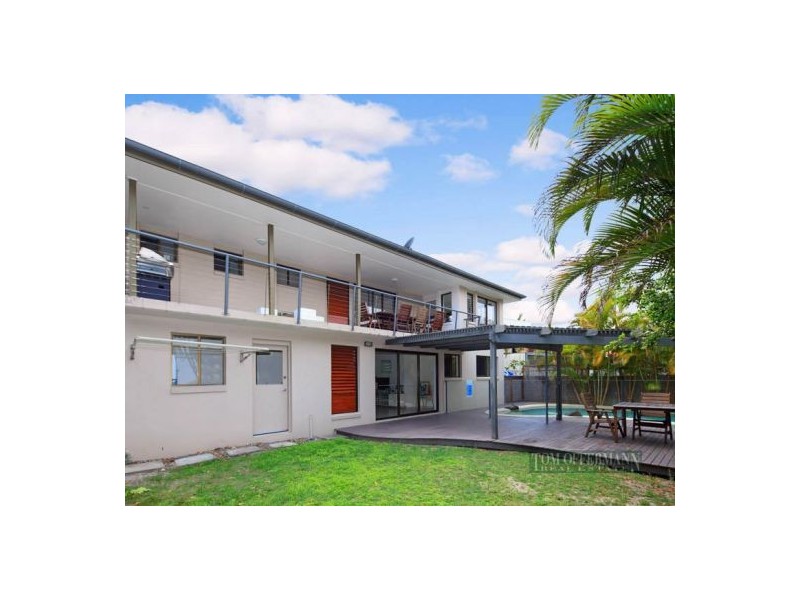 15 Oceania Cres, Sunshine Beach QLD 4567