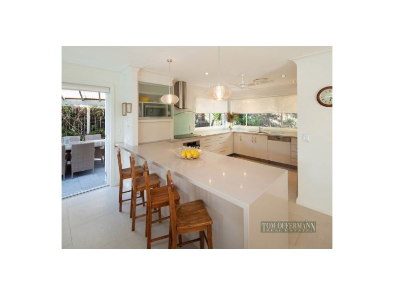 24 Oceania Cres, Sunshine Beach QLD 4567