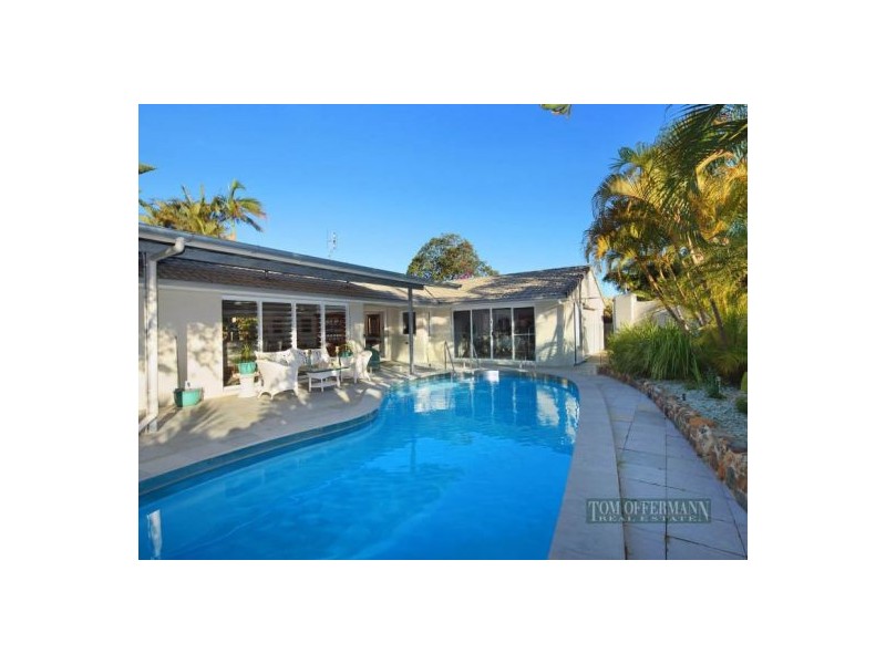 24 Oceania Cres, Sunshine Beach QLD 4567