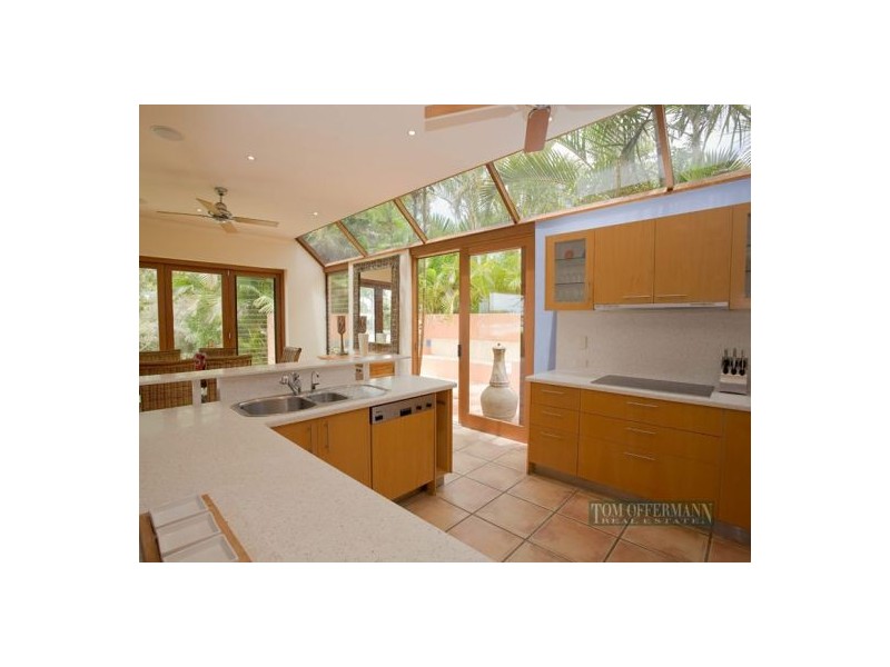 7 Dolphin Cres, Noosa Heads QLD 4567
