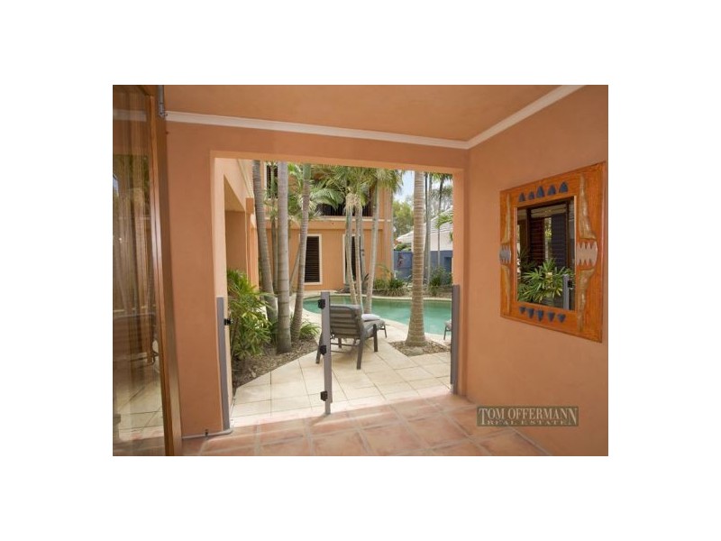 7 Dolphin Cres, Noosa Heads QLD 4567