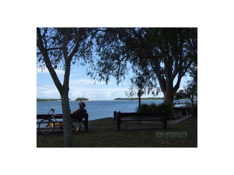 5/12 James St, Noosaville QLD 4566