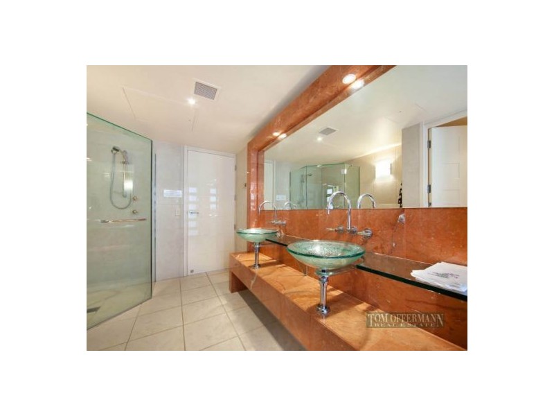 54 Noosa Parade, Noosa Heads QLD 4567