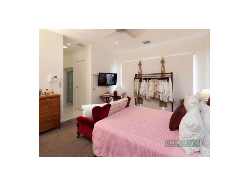 2/17 William St, Noosaville QLD 4566