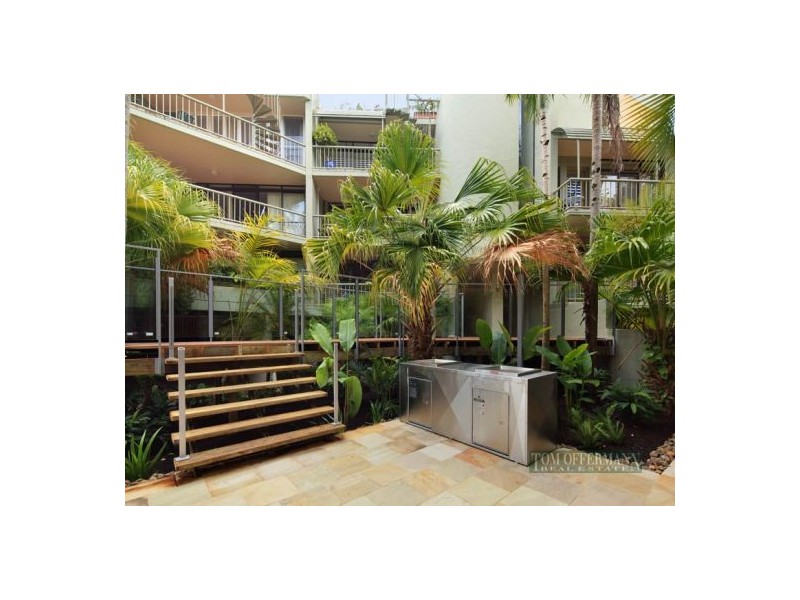 6/7 Mitti St, Little Cove QLD 4567