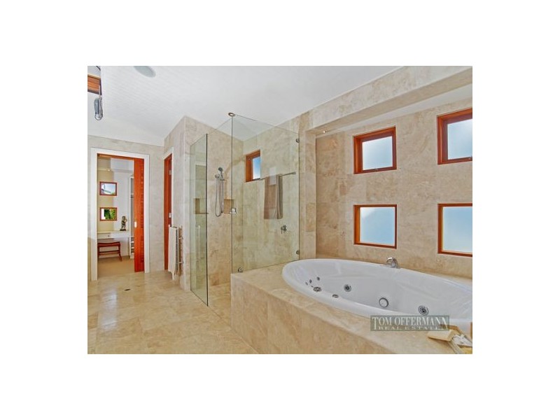 5 The Promontory, Noosa Waters QLD 4566