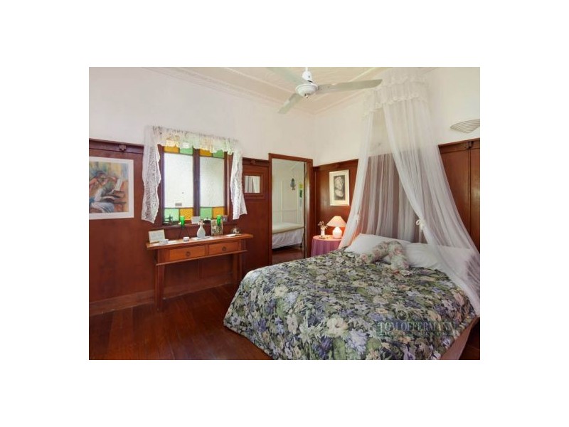 33 Ward St, Tewantin QLD 4565