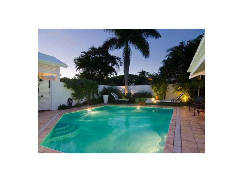 43 Cooran Ct, Noosa Heads QLD 4567
