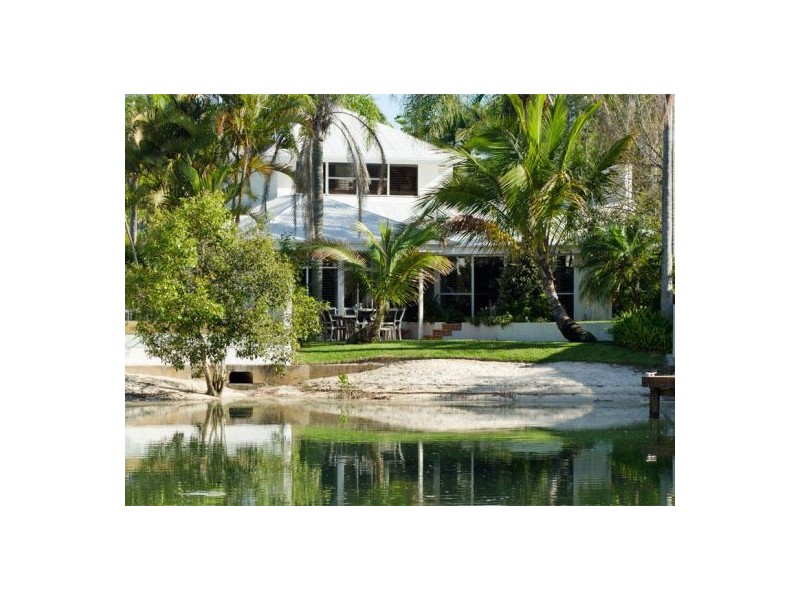 43 Cooran Ct, Noosa Heads QLD 4567