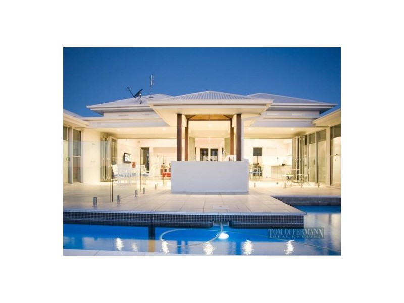 25 Ironhurst Place, Peregian Springs QLD 4573