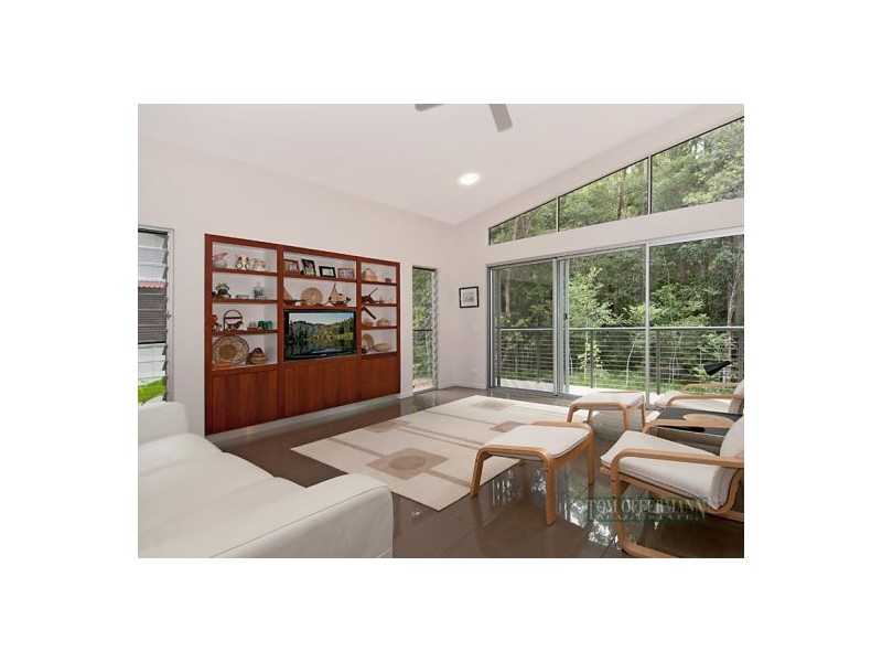 110 Patterson Drive, Tinbeerwah QLD 4563