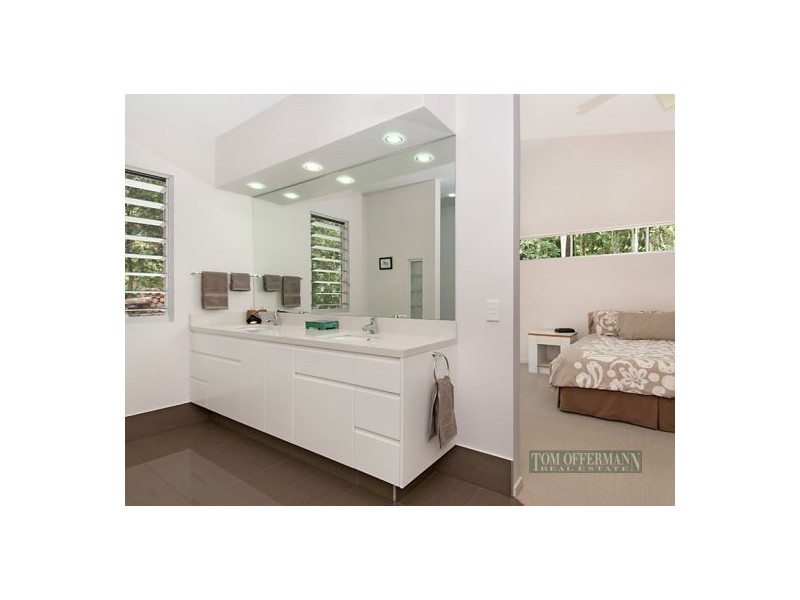 110 Patterson Drive, Tinbeerwah QLD 4563