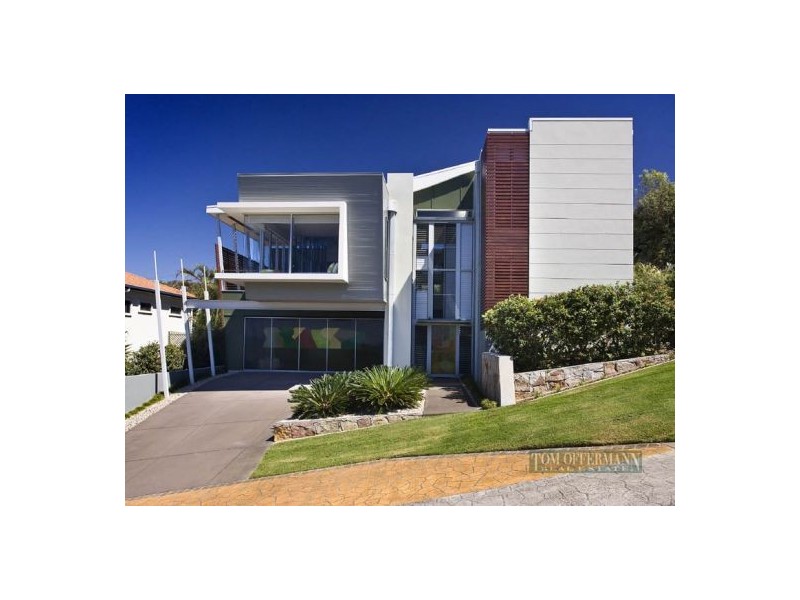 2 Noosa Dunes, Castaways Beach QLD 4567